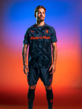 Feyenoord Uitshirt - Kindermaten broek en sokken.